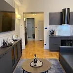 公寓 Crown Pearl - Wonderful Apartment, 110scm, 4