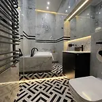公寓 Crown Pearl - Wonderful Apartment, 110scm, 4 *