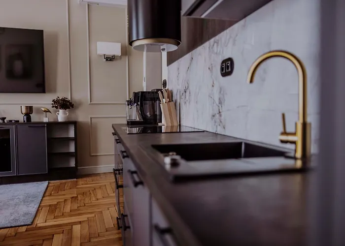 Crown Pearl - Wonderful Apartment, 110scm, 4 Krakov