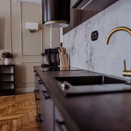 Crown Pearl - Wonderful Apartment, 110scm, 4 Cracóvia