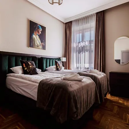 Crown Pearl - Wonderful Apartment, 110scm, 4 Apartamento