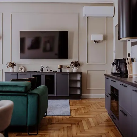 Crown Pearl - Wonderful Apartment, 110scm, 4 Apartamento