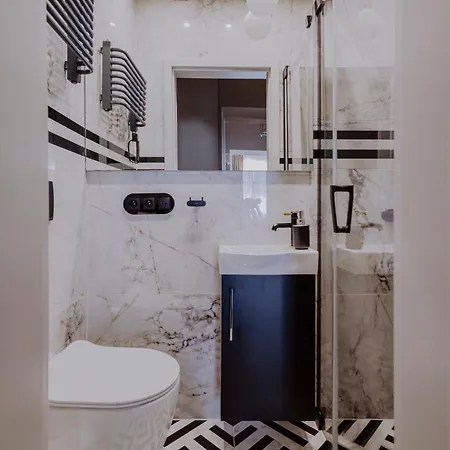 Crown Pearl - Wonderful Apartment, 110scm, 4 Apartamento *