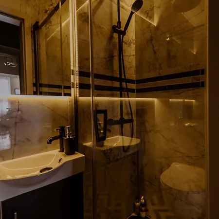 Crown Pearl - Wonderful Apartment, 110scm, 4 * Cracóvia