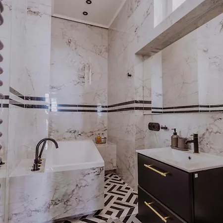 Crown Pearl - Wonderful Apartment, 110scm, 4