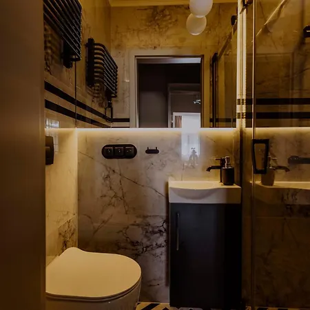 Crown Pearl - Wonderful Apartment, 110scm, 4 * Krakow